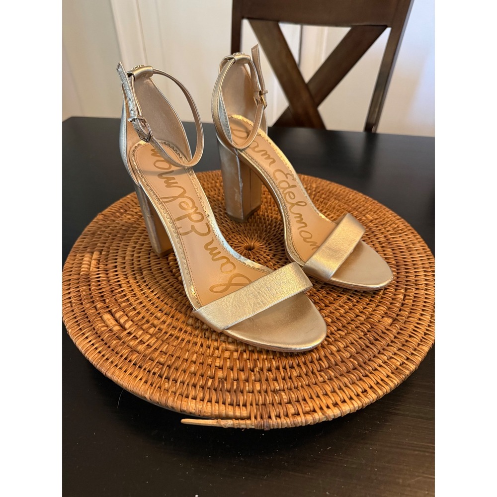 Sam Edelman Yaro‎ Metallic Gold Block Heel Ankle Strap Sandals Size 9